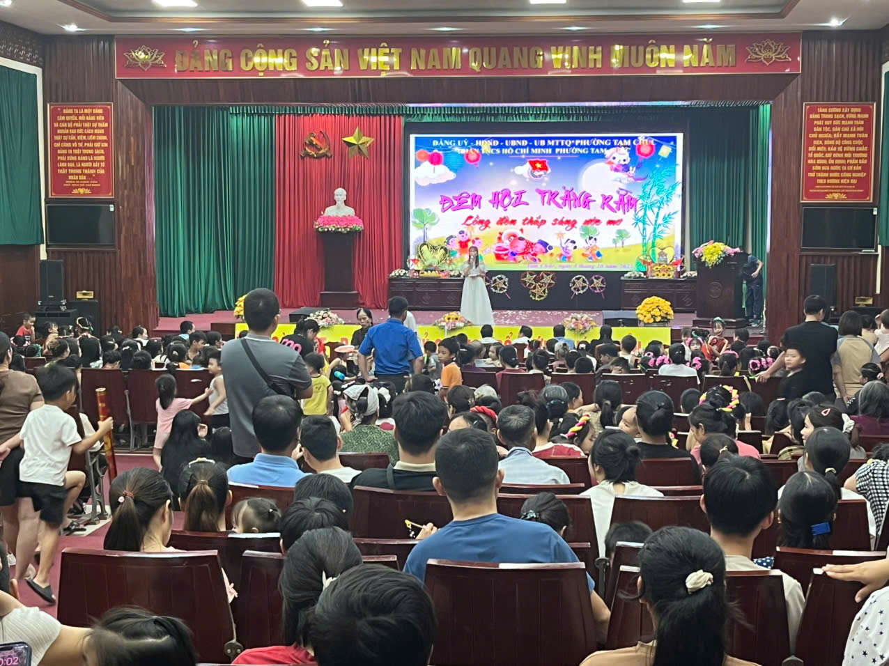 Nhiều hoạt động đầy ý nghĩa cho thiếu nhi trong mùa Trung thu tại phường Tam Chúc năm 2025